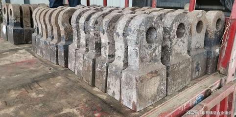 破碎機錘頭詳細(xì)安裝,破碎機錘頭重量分配合理,順序如何分配